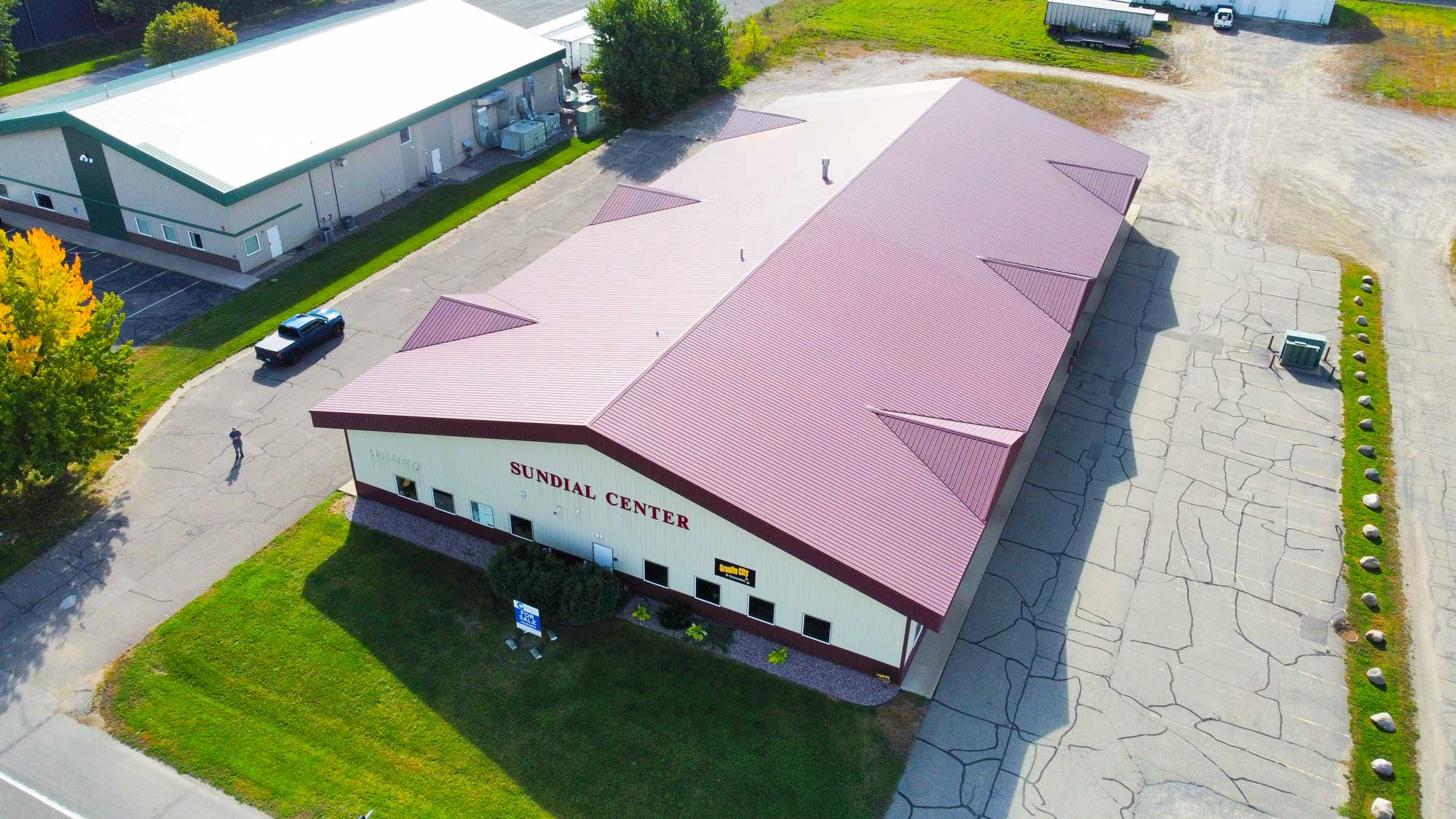 Overhead view of a storage warehouse for rent.