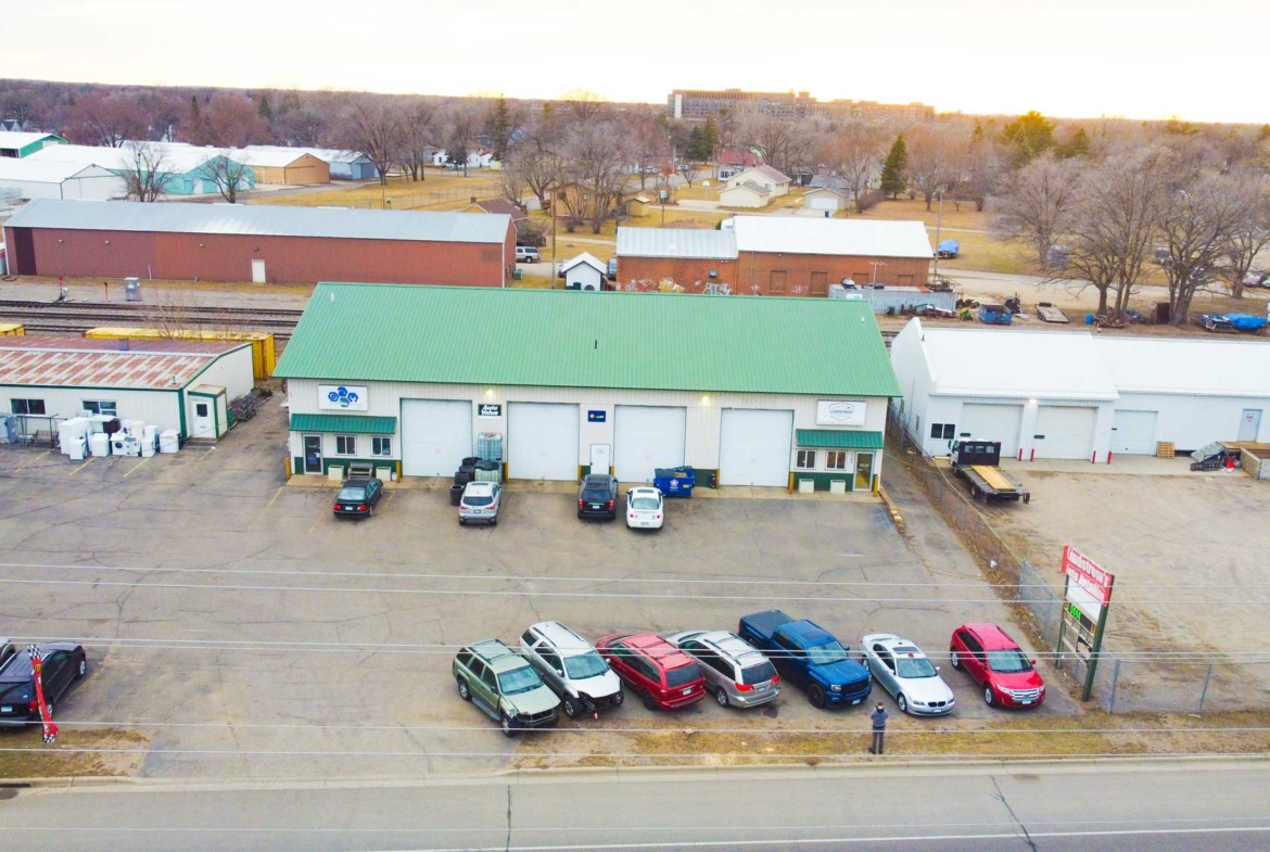 Car dealership for lease in Central Minnesota.