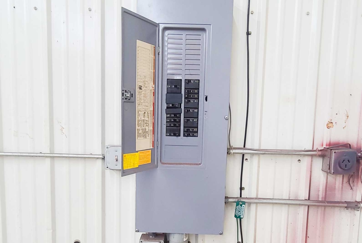 Space for rent with 3 phase power panel.